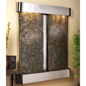 Cottonwood Falls Round Trim Wall Fountain in Green Slate 